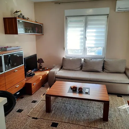 Holiday home Fuer 6 Personen *