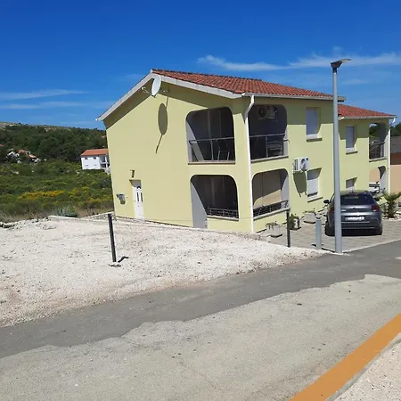 House Sabina